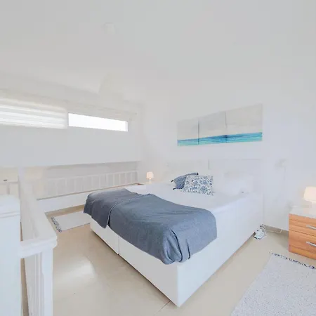 Modern Studio With Lovely Sea View Appartement Agios Georgios (Girne)